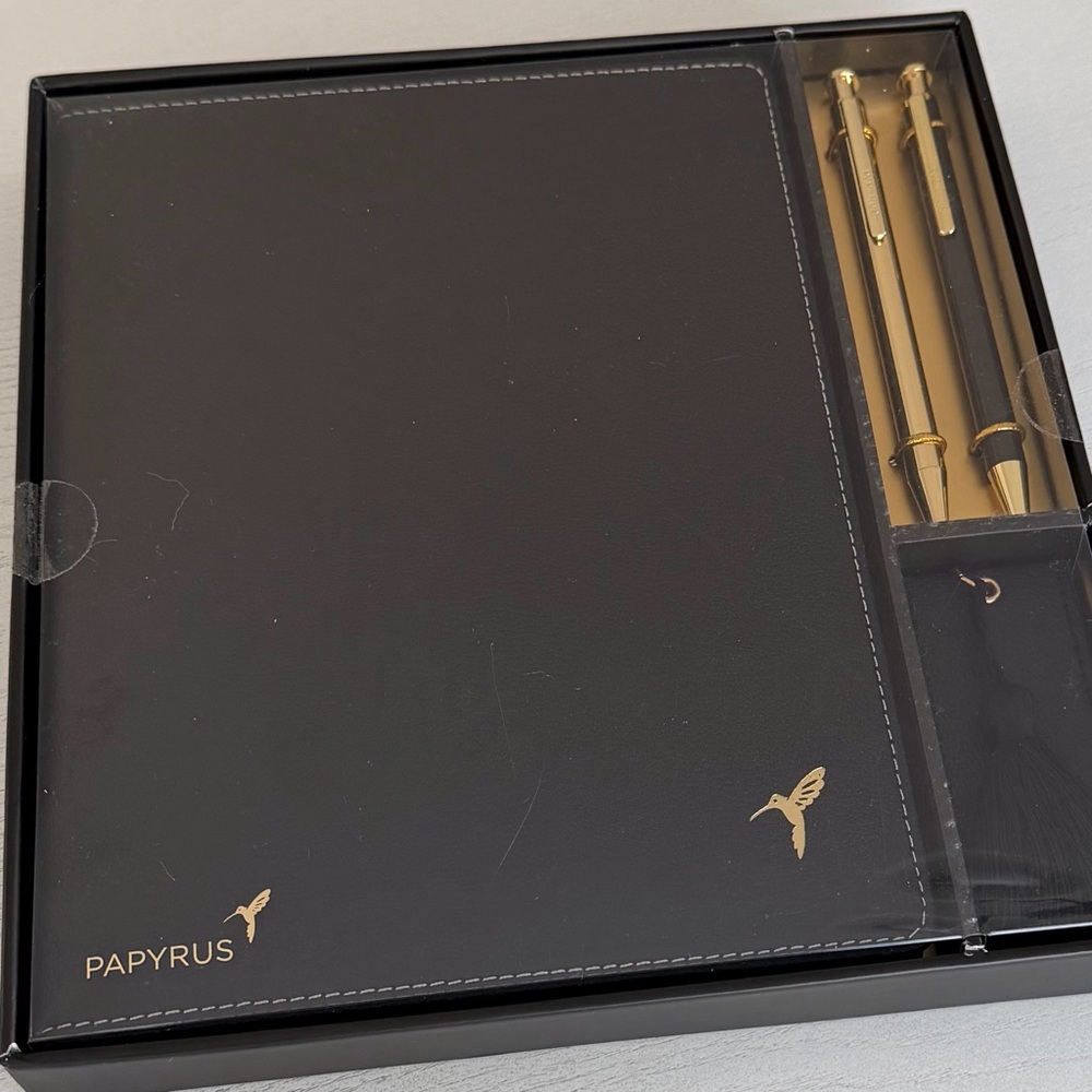 Papyrus Boxed Journal & Pen Gift Set in Black and Gold - Picture 2 of 4